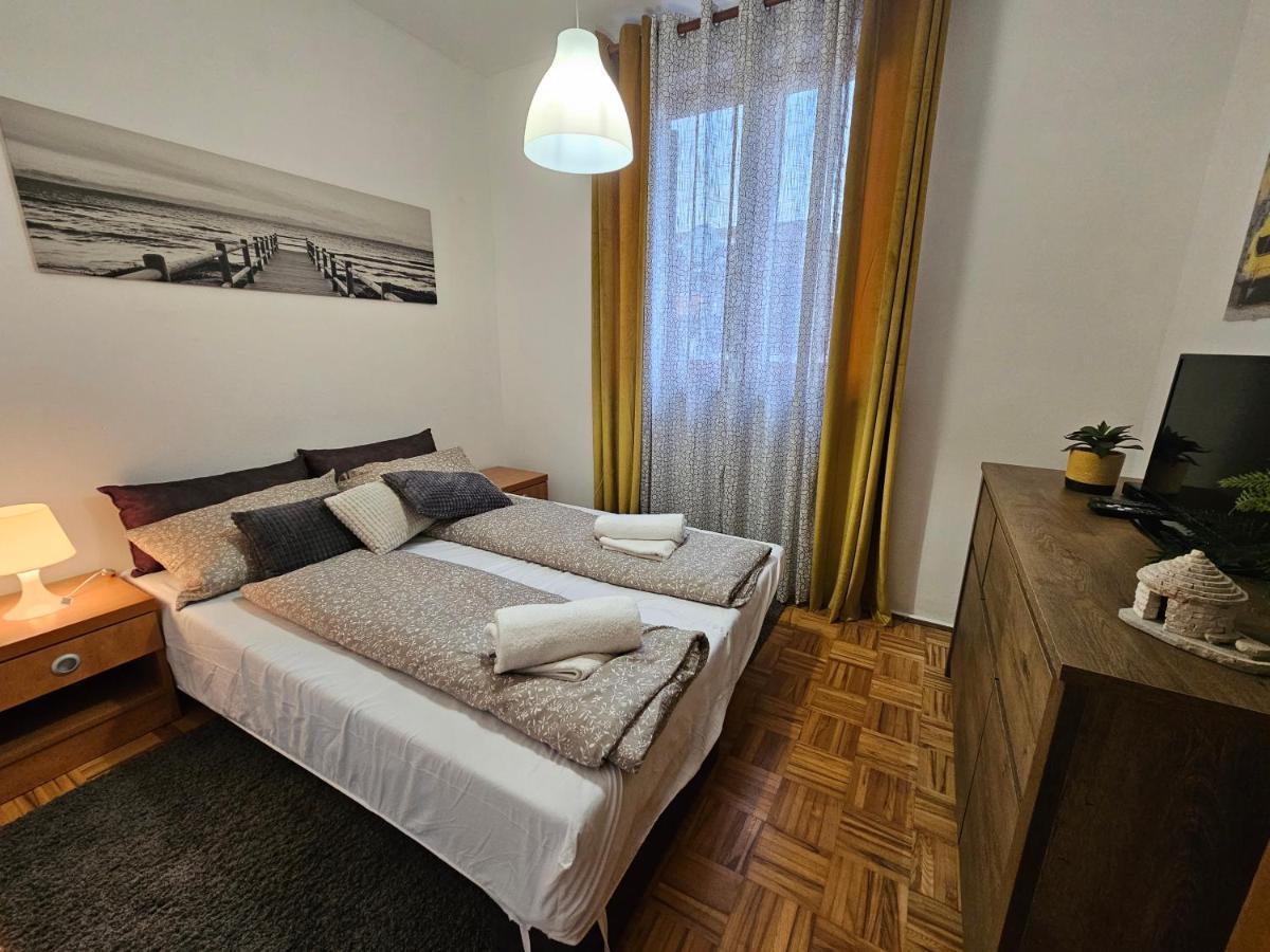 Apartment Gloria Rovinj Exterior foto